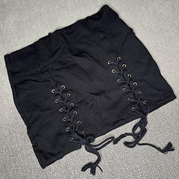 Black corset style adjustable skirt - SEXY! - Picture 1 of 1